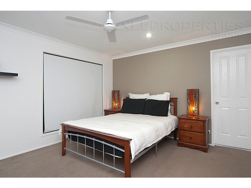 13 Pebbles Court, Berrinba QLD 4117