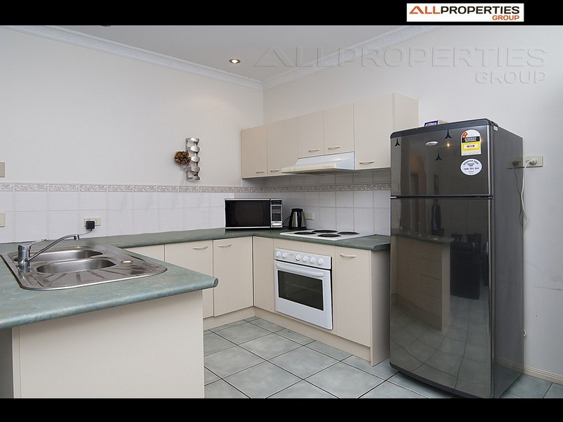 1 Mandarin Cl, Forest Lake QLD 4078