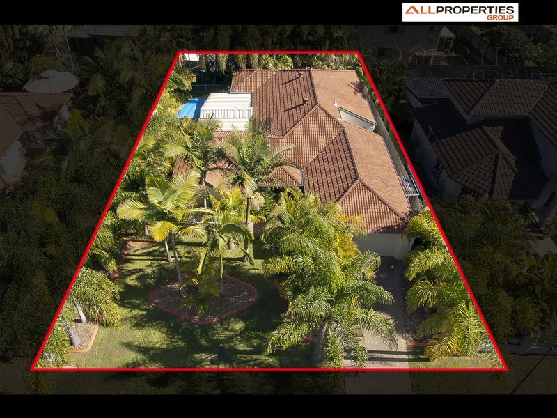 30 Corypha Crescent, Calamvale QLD 4116