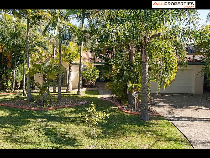 30 Corypha Crescent, Calamvale QLD 4116