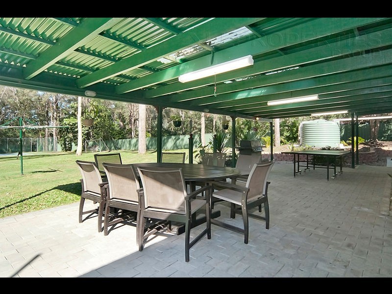 64 Scribner Av, Forestdale QLD 4118