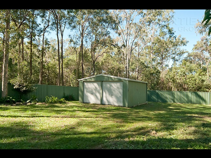 64 Scribner Av, Forestdale QLD 4118
