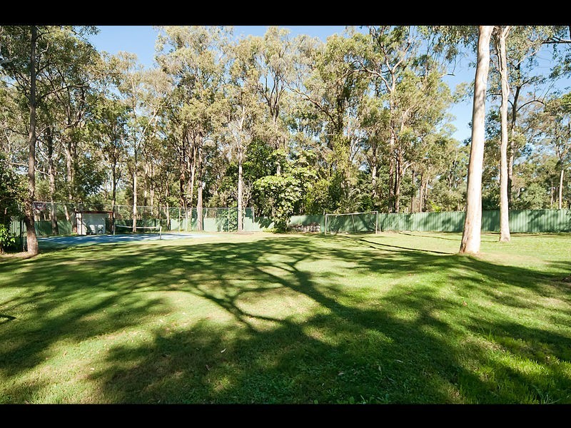 64 Scribner Av, Forestdale QLD 4118