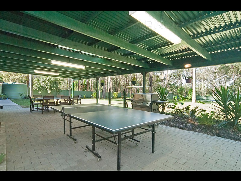 64 Scribner Av, Forestdale QLD 4118