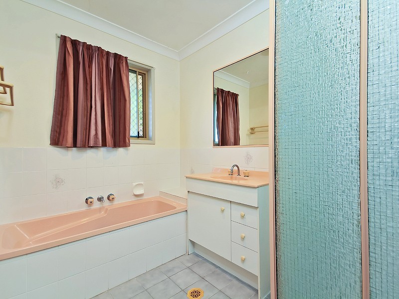 6  Platypus Ct, Doolandella QLD 4077