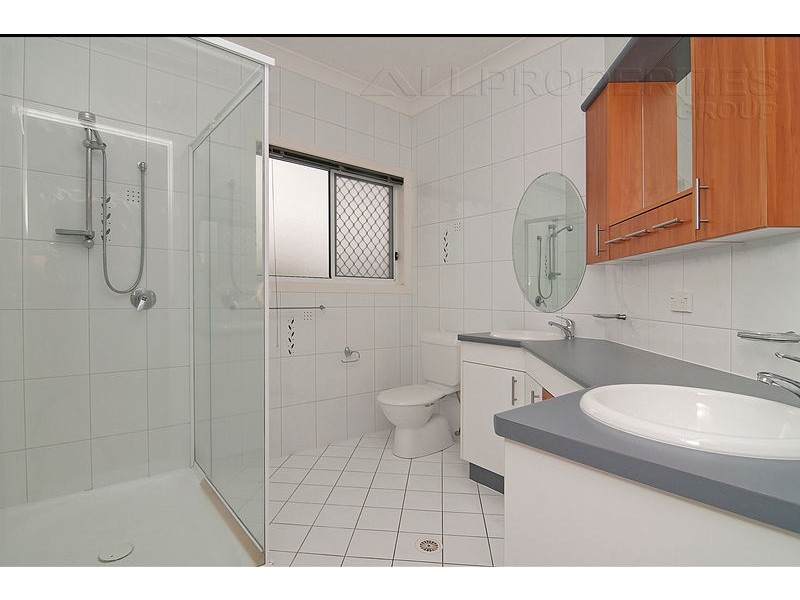 23 Carisbrook Circuit, Forest Lake QLD 4078