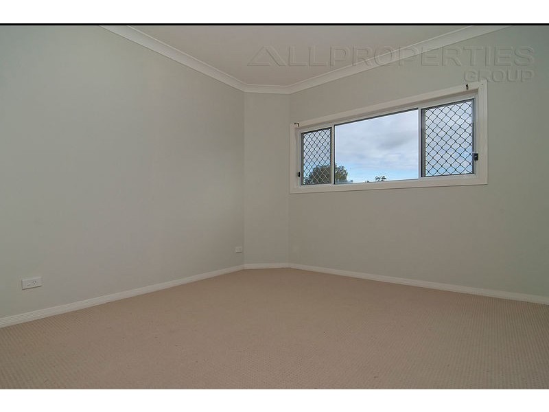 23 Carisbrook Circuit, Forest Lake QLD 4078