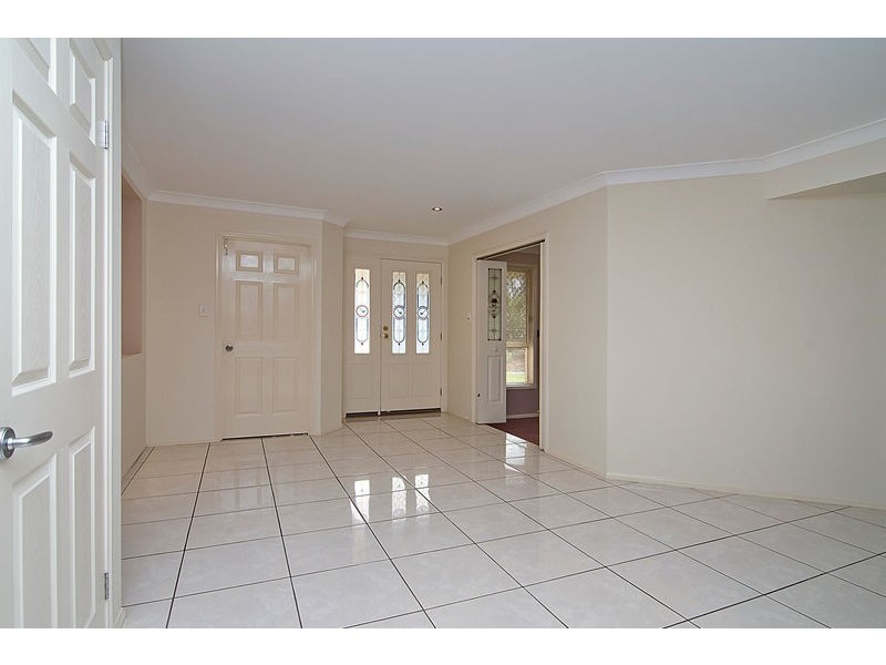 23 Ithaca Way, Forest Lake QLD 4078