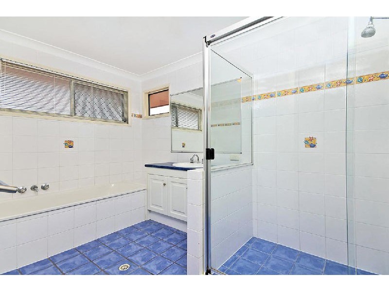 23 Ithaca Way, Forest Lake QLD 4078