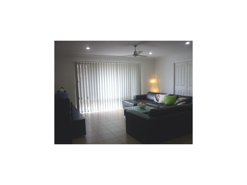 15 Weir Close, Berrinba QLD 4117