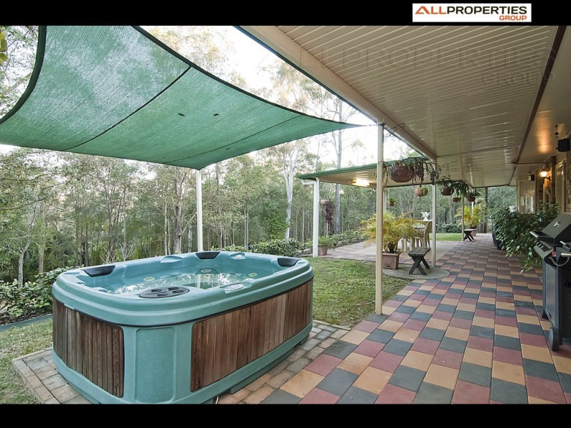 1640-1668 Chambers Flat Rd, Chambers Flat QLD 4133