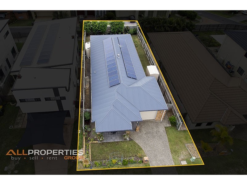 13 Sandalwood Street, Heathwood QLD 4110