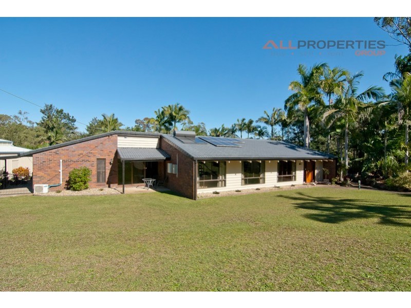 2 Broadsword Ct, Forestdale QLD 4118