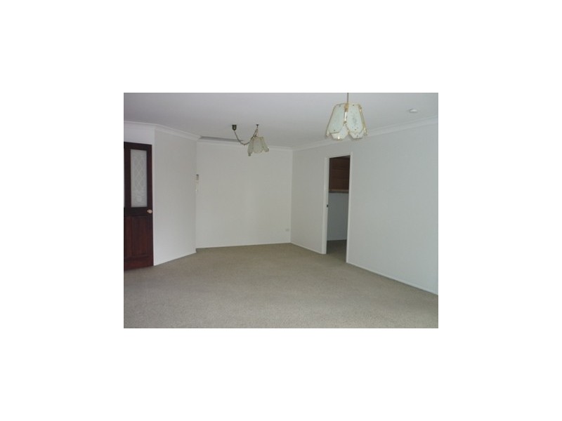 15 Angelica Place, Forest Lake QLD 4078