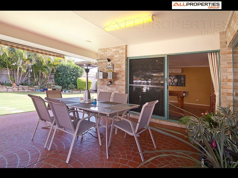 139 Lake Eyre Cres, Parkinson QLD 4115