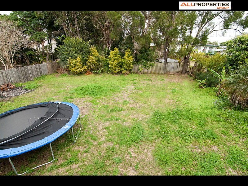 8 George Street, Kingston QLD 4114