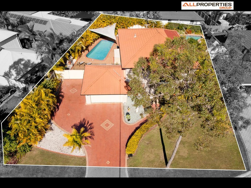 4 Camberwell Place, Forest Lake QLD 4078