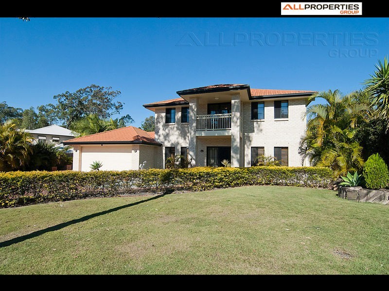 4 Camberwell Place, Forest Lake QLD 4078