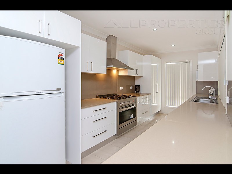 23 Wildwood Crescent, Jimboomba QLD 4280