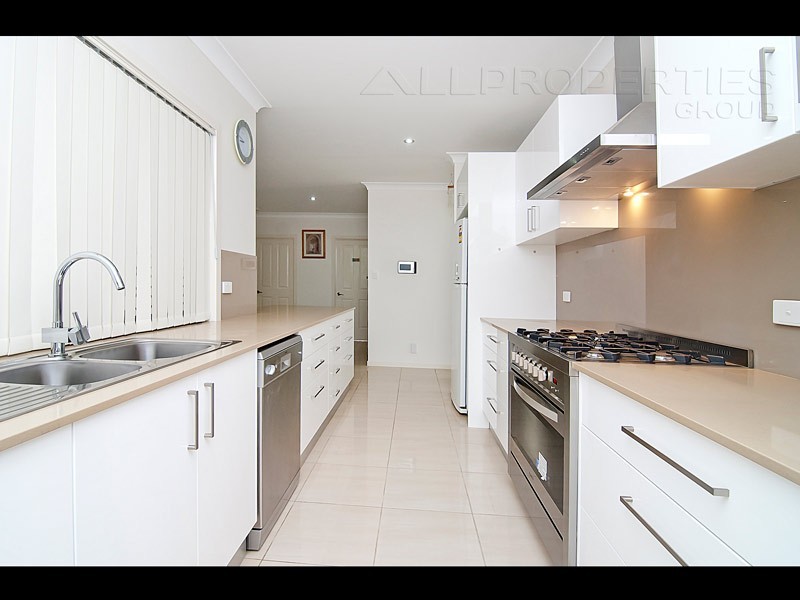 23 Wildwood Crescent, Jimboomba QLD 4280