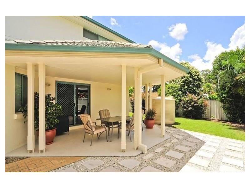 6 Templestowe Close, Forest Lake QLD 4078