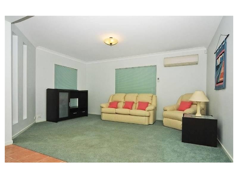 6 Templestowe Close, Forest Lake QLD 4078