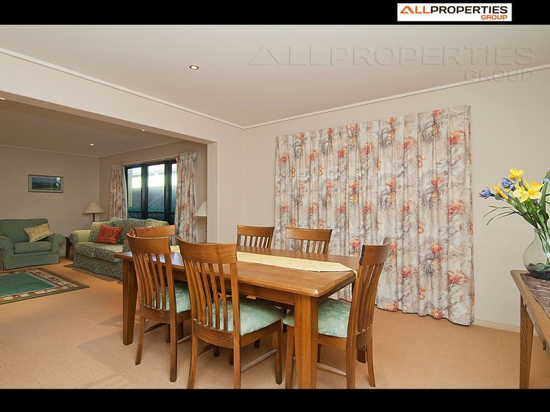 20 Alexandrina Circuit, Forest Lake QLD 4078