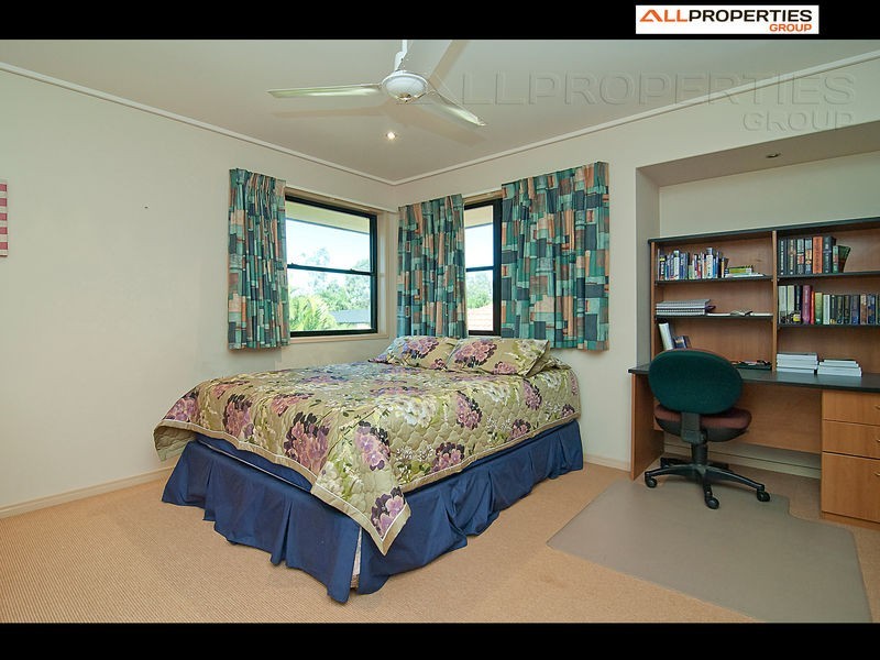 20 Alexandrina Circuit, Forest Lake QLD 4078