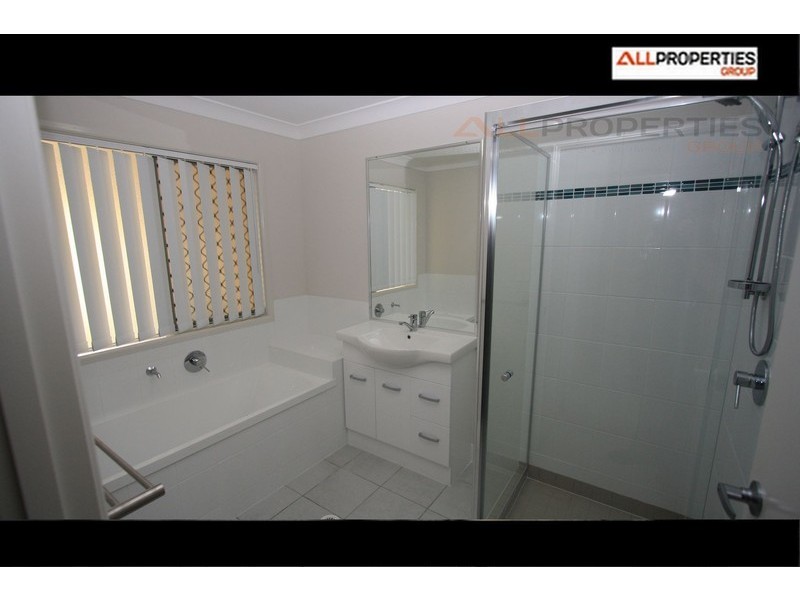 246 Eagle Street, Collingwood Park QLD 4301