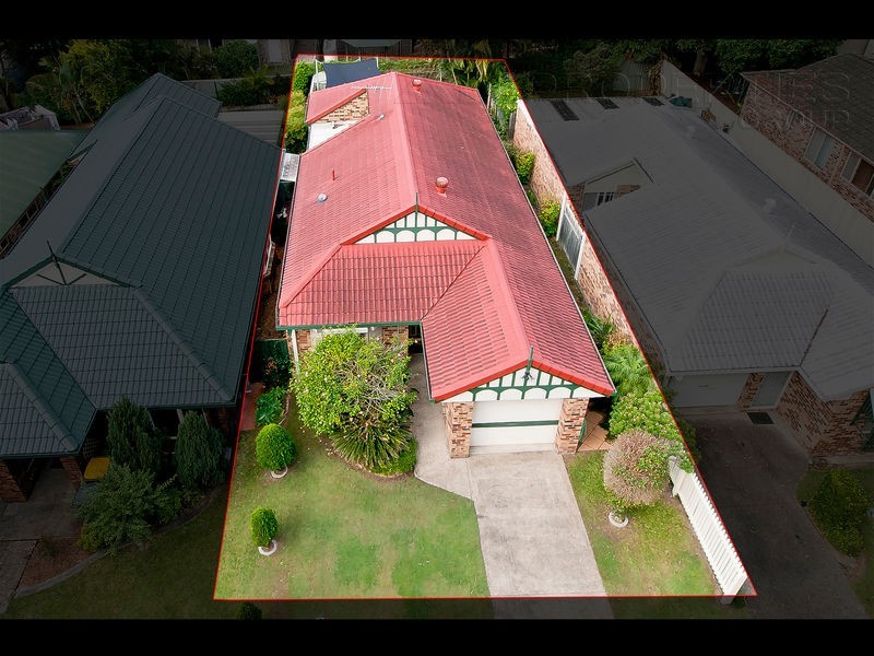 8 Clarendon Circuit, Forest Lake QLD 4078