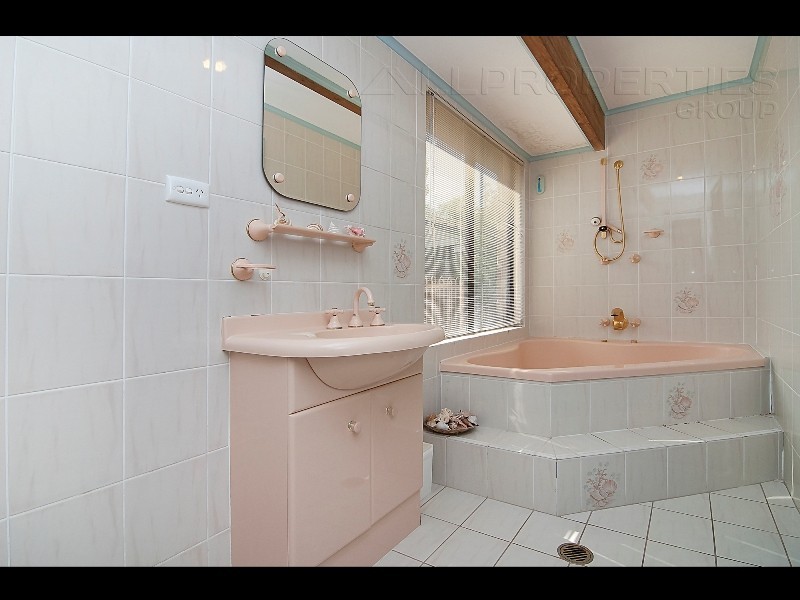 14 Mercury Drive, Bethania QLD 4205