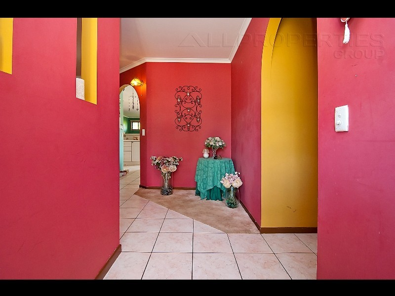 14 Mercury Drive, Bethania QLD 4205