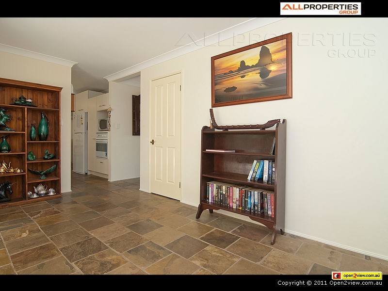 295 Mount Warren Bvld, Mount Warren Park QLD 4207