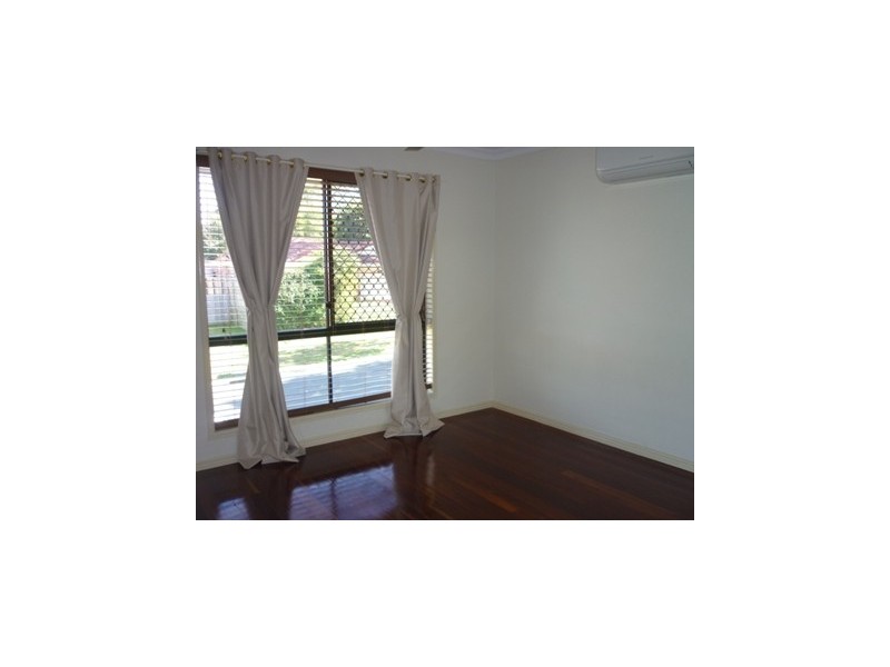 8 Edith Street, Forest Lake QLD 4078
