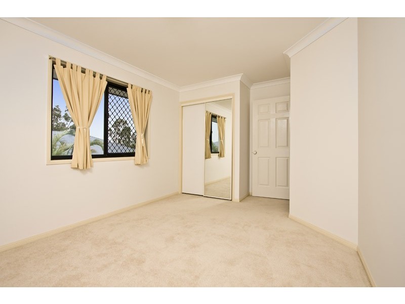 2 Dulwich Pl, Forest Lake QLD 4078