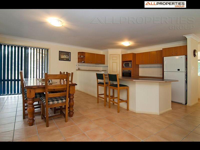 19 Boyd Ct, Forestdale QLD 4118
