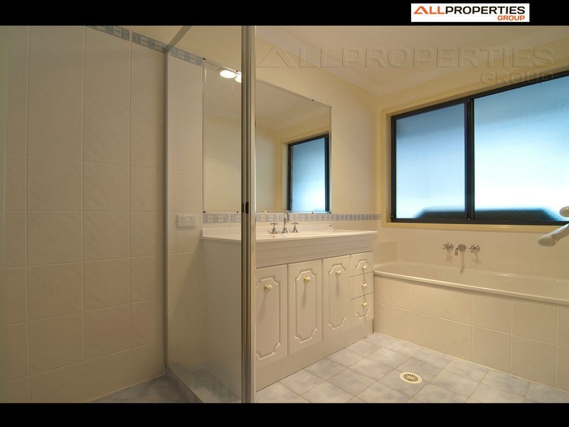 19 Boyd Ct, Forestdale QLD 4118