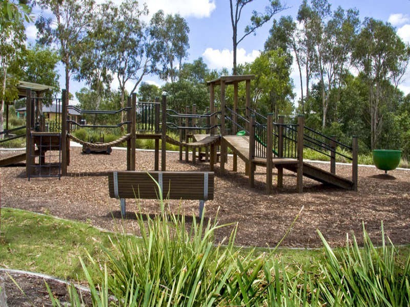 52 Juniper St, Heathwood QLD 4110