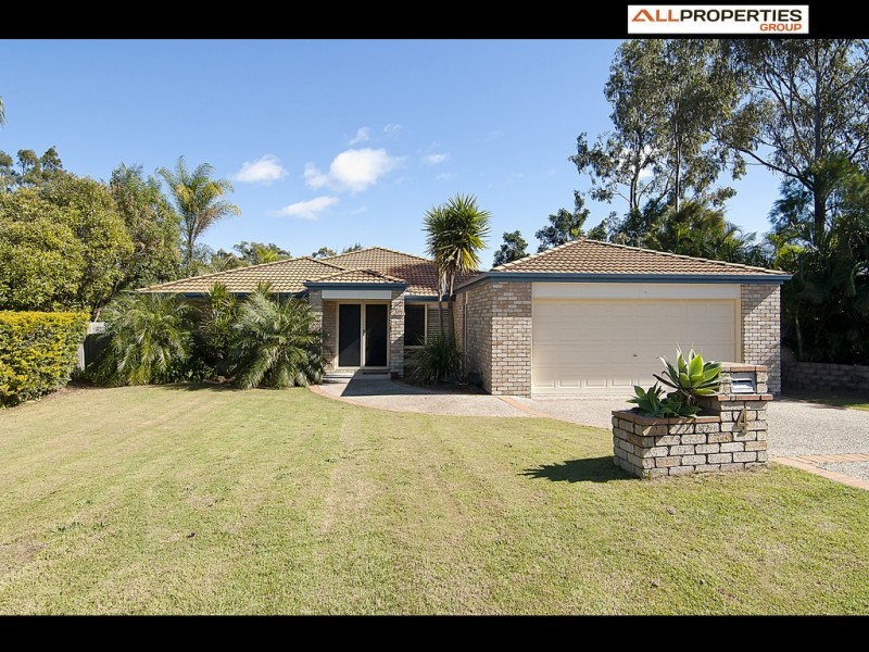 4 Winnecke Cl, Forest Lake QLD 4078