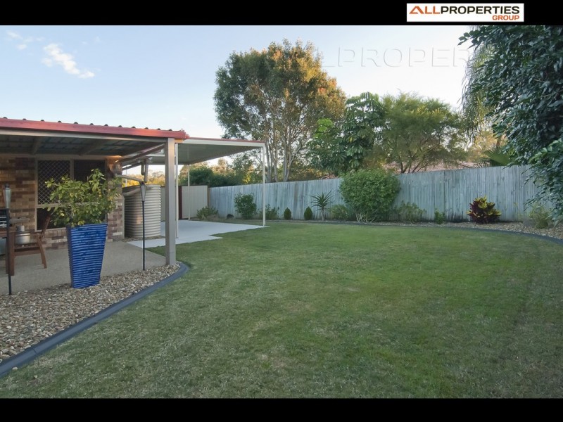 30 Solandra Circuit, Regents Park QLD 4118