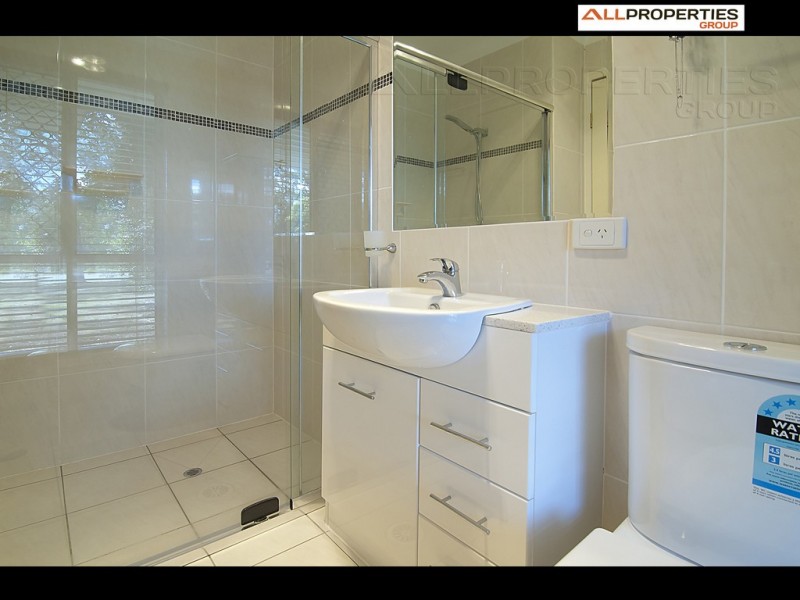 25  Bannister Place, Forest Lake QLD 4078