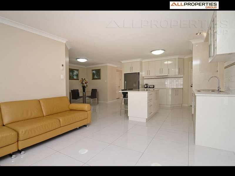 25  Bannister Place, Forest Lake QLD 4078