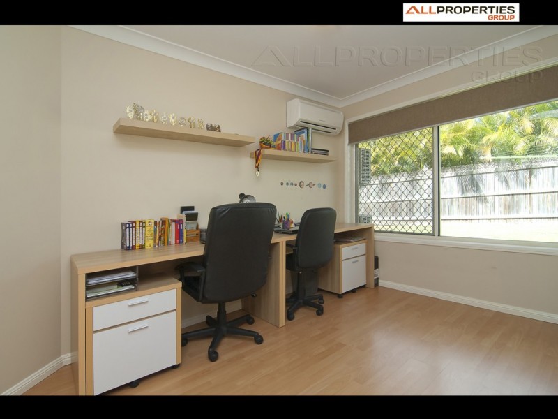 25  Bannister Place, Forest Lake QLD 4078