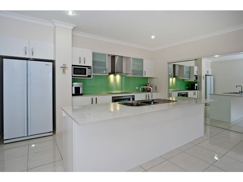 13 Lilly Pilly St, Heathwood QLD 4110