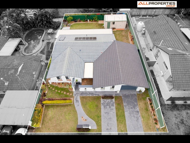 14 Van Dieman Crescent, Springwood QLD 4127