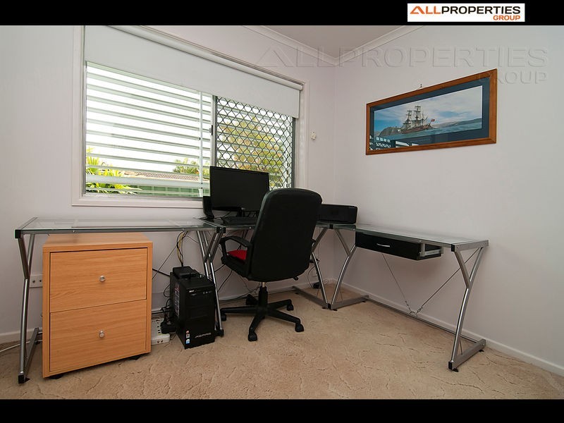 14 Van Dieman Crescent, Springwood QLD 4127