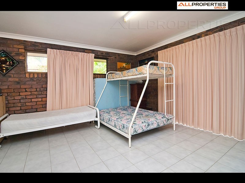 132 Abbey St, Forestdale QLD 4118