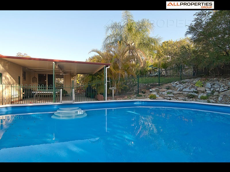 7 Jasmine Place, Tallagandra Hts, Beenleigh QLD 4207