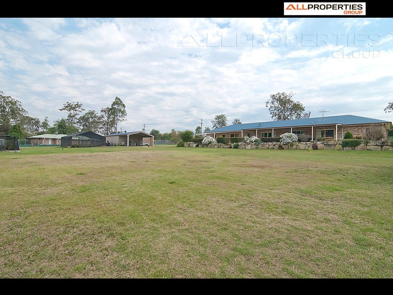 38 Dickman Rd, Forestdale QLD 4118