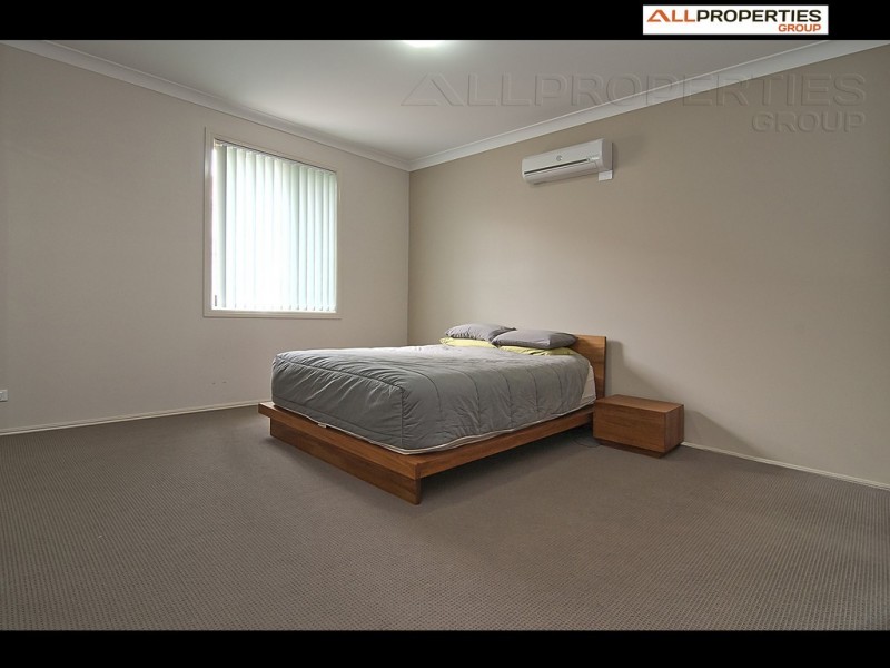 9 Jenny McMahon Ct, Goodna QLD 4300